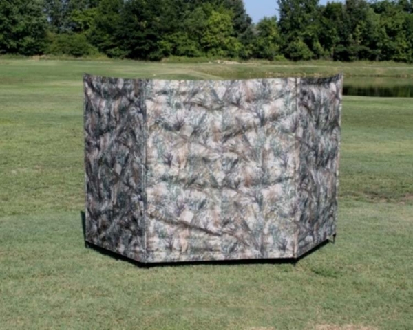 4 Pole 54″ Tall HD Blind- Front View-Camo in the field, Steinman Retriever Products